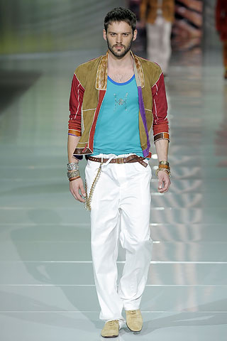 Roberto Cavalli / - 2009